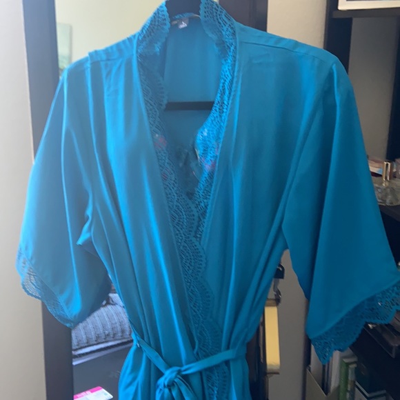 🆕INC Lace Trim Short Robe in Turkish Tile, Sz Sm - Picture 9 of 13